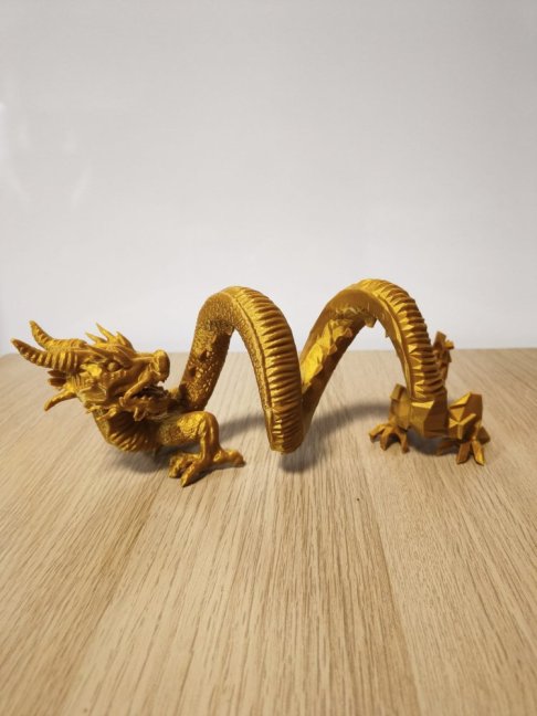 Golden Dragon – dekorativní figurka draka