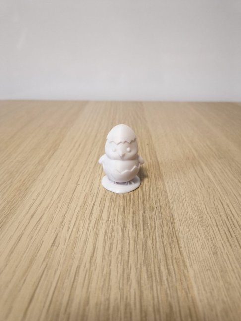 Hatching Chick – roztomilá dekorace