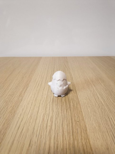 Hatching Chick – roztomilá dekorace