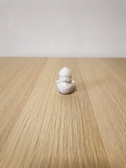 Hatching Chick – roztomilá dekorace